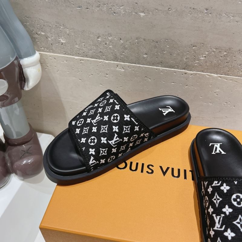 Louis Vuitton Slippers